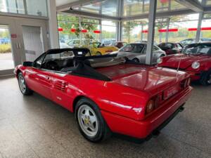 Afbeelding 24/33 van Ferrari Mondial T (1991)