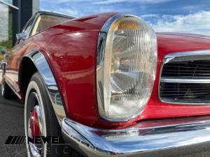 Image 10/15 of Mercedes-Benz 280 SL (1968)
