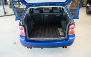 Image 56/59 de Volkswagen Passat Variant 4.0 W8 (2004)