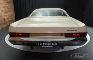 Image 3/5 of Plymouth Fury III (1969)