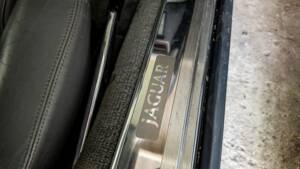 Image 17/34 of Jaguar XJS 5.3 V12 (1992)