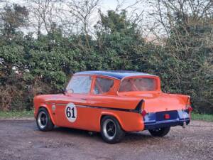 Bild 4/39 von Ford Anglia Super (1965)