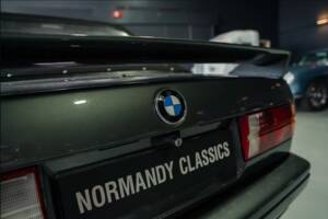 Immagine 11/28 di BMW 320i Baur TC (1985)