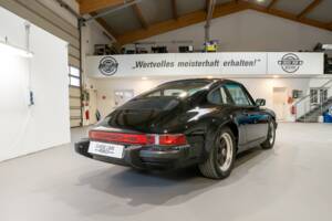 Image 6/38 of Porsche 911 Carrera 3.2 (1986)