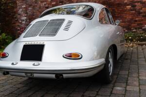 Image 22/48 of Porsche 356 C 1600 (1964)