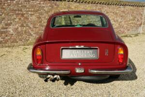 Bild 44/50 von Aston Martin DB 6 Vantage (1966)