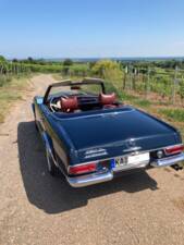 Image 4/4 of Mercedes-Benz 280 SL (1968)
