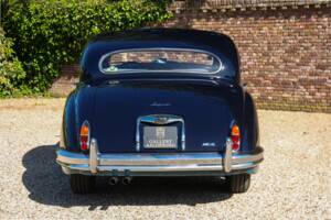 Image 39/50 de Jaguar Mk IX (1961)