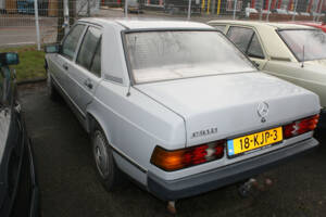 Bild 4/9 von Mercedes-Benz 190 D (1986)