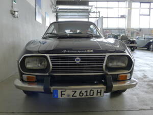 Image 24/42 of Lancia Fulvia Sport 1.6 (Zagato) (1973)