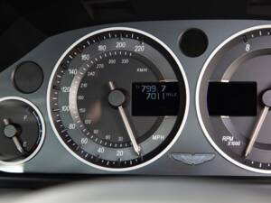 Bild 11/79 von Aston Martin V12 Vantage (2011)