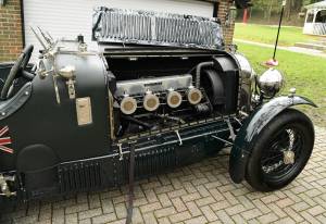 Image 46/50 of Bentley 6 1&#x2F;2 Litre Petersen Special (1935)