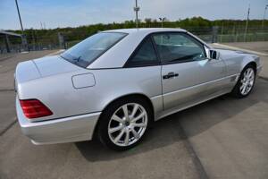 Image 5/18 de Mercedes-Benz SL 320 (1993)