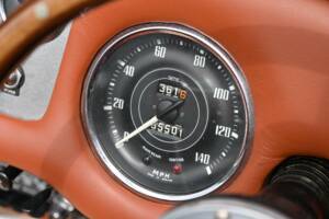 Imagen 39/50 de Daimler SP 250 (1960)