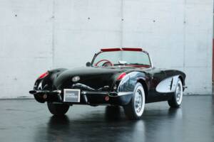 Image 17/50 de Chevrolet Corvette (1959)