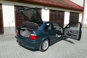 Immagine 21/41 di BMW 323ti Compact (1999)