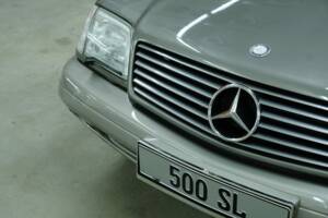 Image 20/50 of Mercedes-Benz SL 500 (1994)