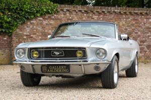 Image 14/50 of Ford Mustang GT (1968)