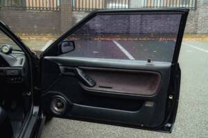 Image 36/50 of Mazda 323 GT-R (1994)