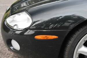 Afbeelding 40/50 van Jaguar XK8 4.0 (2002)