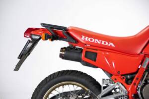 Bild 32/50 von Honda NX 650 Dominator (1990)