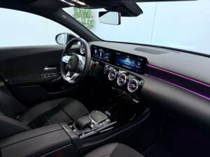 Bild 16/30 von Mercedes-Benz A 35 AMG 4MATIC (2021)