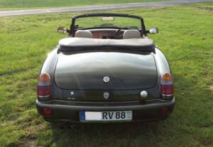 Bild 6/12 von MG RV8 (1995)