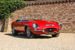 Image 48/50 de Jaguar Type E 3.8 (1964)