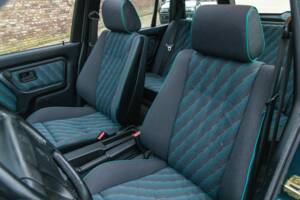 Image 44/50 of BMW 316i Touring (1993)