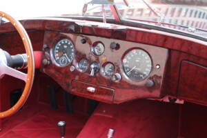 Image 22/40 de Jaguar XK 120 DHC (1953)
