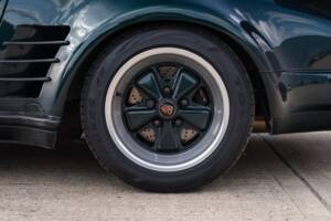 Image 52/52 of Porsche 911 Carrera 3.2 (1989)