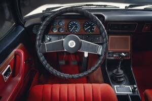 Afbeelding 10/15 van Opel Commodore 2,8 GS/E (1973)