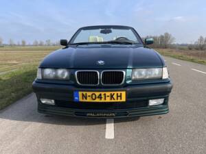 Immagine 3/8 di ALPINA B3 3.0 (1995)