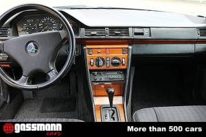 Bild 8/15 von Mercedes-Benz 230 CE (1992)