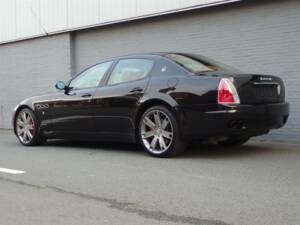 Bild 4/95 von Maserati Quattroporte 4.2 (2009)