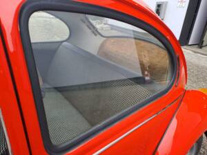 Image 13/33 of Volkswagen Beetle 1200 L (1980)