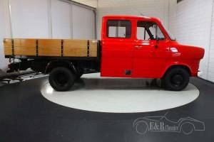 Image 16/19 of Ford Transit (1977)