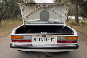 Bild 16/47 von BMW 528i (1986)