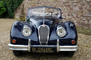 Image 34/50 de Jaguar XK 140 DHC (1957)