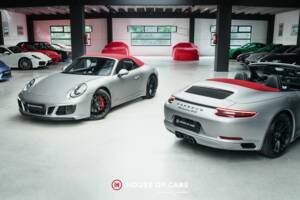 Image 1/25 of Porsche 911 Carrera GTS (2017)