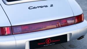 Image 13/46 of Porsche 911 Carrera 2 (1991)