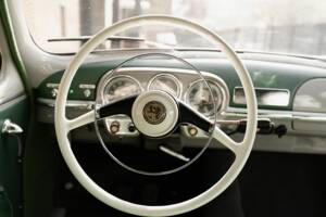 Image 11/54 de Alfa Romeo 1900 TI Super Berlina (1955)