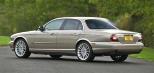 Afbeelding 14/50 van Jaguar XJ 8 4.2 (2003)