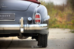 Image 43/59 of Mercedes-Benz 190 SL (1958)