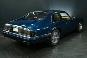 Image 2/49 de Jaguar XJS 4.0 (1995)