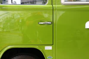 Afbeelding 13/25 van Volkswagen T2b Camper (1979)