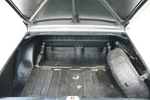 Image 7/50 of Mercedes-Benz 280 SE 3,5 (1970)