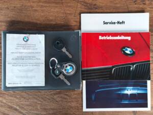 Afbeelding 26/26 van BMW 325i (1989)