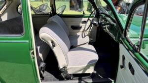 Image 40/54 de Volkswagen Käfer 1200 (1971)