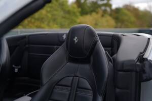Bild 18/50 von Ferrari California T (2015)